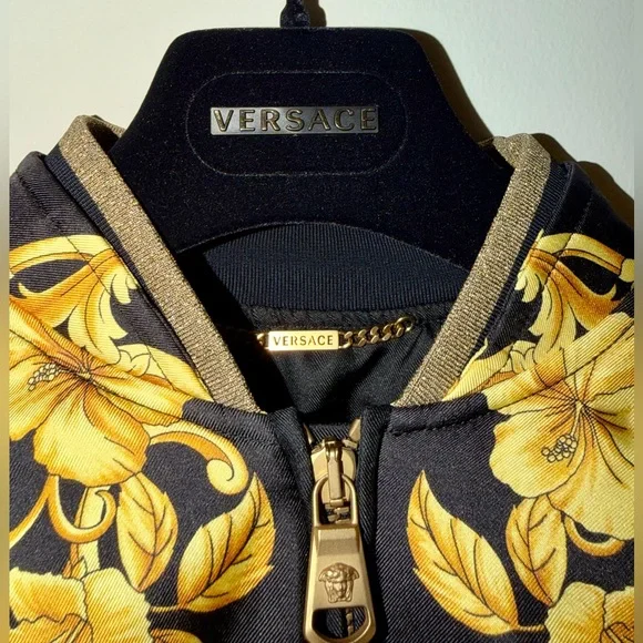 Versace Black & Gold Baroque Bomber Jacket - New with Tag - Small / 38 USA - Picture 12 of 14